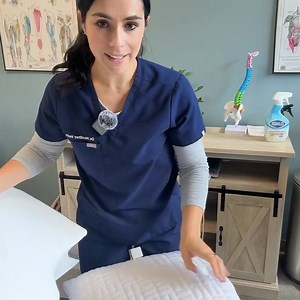 6.2K views | As a chiropractor, I know how small things — like your pillow — can make a huge difference. This one changed the way I sleep. It cradles your neck and shoulders without that stiff “orthopedic” feel. It’s soft. It’s supportive. And yes, it’s chiropractor-approved. I don’t say that lightly. ✅ Try the Mellow Cloud Pillow now before it sells out again. | Heim Health | Facebook