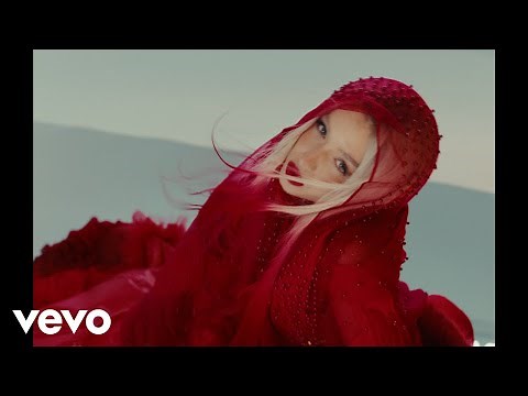 Lola Indigo - SIN AUTOTUNE (Video Oficial)