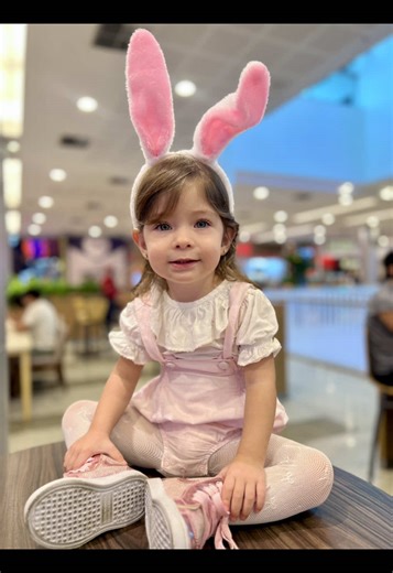 Olha só que fofura a criançada toda se divertindo na nossa programação de Páscoa. 🐰🧡✨ E no próximo final de semana tem mais, viu? Anota aí e já se programa pra aproveitar tudinho com a gente: 📅 04/04 (sábado), às 17h Oficina de Decorar Mini Bolos 📍 Piso L1, próximo à Life by Vivara 📅 05/04 (domingo), às 17h Oficina de Ovos de Páscoa 📍 Piso L1, próximo à Life by Vivara 🎉 Eventos Gratuitos #PáscoaNaParangaba #Páscoa2026 #ShoppingParangaba #VemProShoppingParangaba