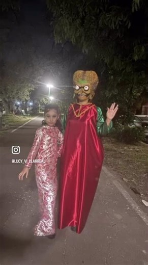 Mars Attacks Halloween Costume! 👽🛸
