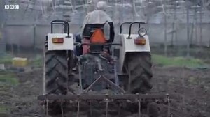 4.7K views · 43 reactions | Farmers' incomes have shrunk and costs risen. Small businesses are still reeling under the pandemic aftershocks, and inequality has zoomed. Add to that upcoming state polls. With a tight fiscal position, #Budget2022 will call for a balancing act by finance minister Nirmala Sitharaman. The BBC's Archana Shukla reports. | BBC News India | Facebook