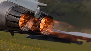 This fighter jet hit full afterburner - and launched like a rocket
