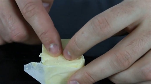 How to make an emergency candle using butter