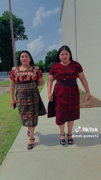 🦋mali Gómez🦋 (@mali.gomez12)’s videos with sonido original - R A I L L Y _ 9 9 9