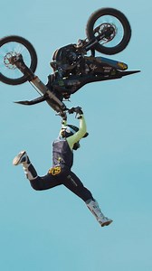 506K views · 30K reactions | Incredible hang time and extension from @jvs_fmx during Moto X Best Trick at Summer @xgames 2022 勞 @monsterenergy #xgames #slayground #motox #besttrick #headstrongfilms  | Headstrong Films | Facebook