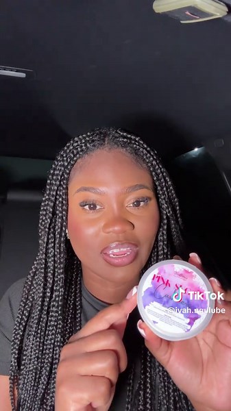 Divine Scented Dusting Powder Review