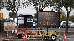 More than 1,300 people wrongly told they had Covid after Test and Trace lab error | LBC