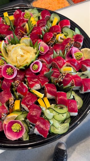 Brighten up your Monday with some Bear Flag Fish Co. #bearflagfishco #bearflag #freshfish #seafood #healthychoices | Bear Flag Fish Co.