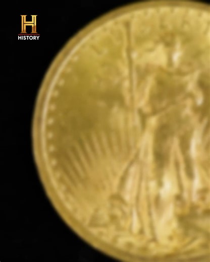 990K views · 30K reactions | Ela ganhou esta moeda de ouro de um jogador de poker e achou que ela trazia... AZAR! Ela chega na loja querendo apenas $1.000 para se livrar dela.  Mal sabia ela que esta é uma rara (e polêmica) moeda "Sem Lema" de 1907. Rick sabe que tem algo valioso em mãos e precisa chamar um especialista. Prepare-se para ver uma das negociações mais inesperadas!  #TratoFeito | HISTORY | Facebook