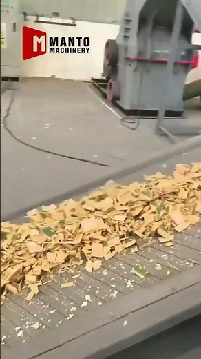 Industrial Wood Chipper Making Perfect Wood Chips #WoodChipper #WoodCrusher