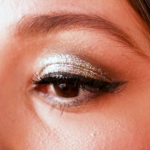 68K views · 182 reactions | Get a Prom look that’ll make your dress jealous with i•ENVY Beyond Natural 01 lashes! https://goo.gl/ma3jSk | i-ENVY | Facebook