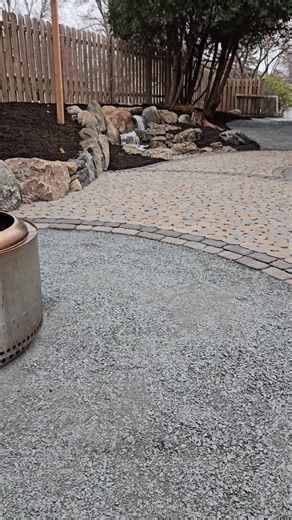 Why do we hand-select all the stone for our projects? We have a VISION! When we select the stone to be delivered to our jobsite, we're thinking of what we are going to do with it, what shapes will work best, and do we want a lot of character to the stone or does it just need to blend into the background and go rather unnoticed? When we have control over our material, our creative building process is more efficient and we are able to deliver a high end finish, rather than a disjointed stack of ro