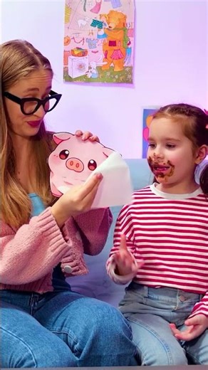 🐽 Piggy Teaches Face Cleaning! 💦 Useful DIY for Kids😍