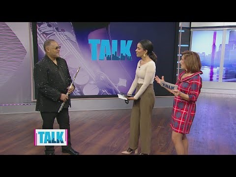 Najee performing at City Winery