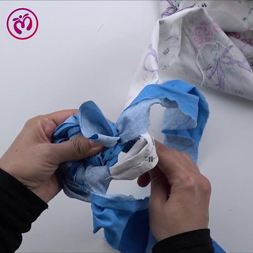 DIY Making a Mat or Rug with Old Sheets♻️ | Marifetli İşler