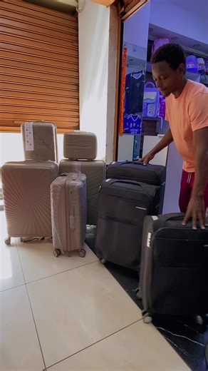 Efficient Suitcase Packing Tips for Travelers