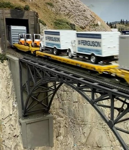 Ferguson Train around Cantankerous Loop