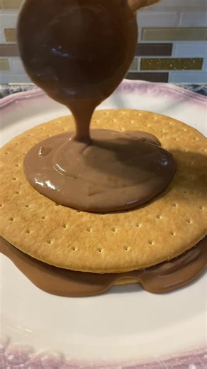 Big biscuit's cake #cake #cook #food #fy #dessert #youtubeshorts #biscuit