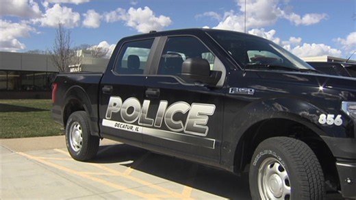 16-year-old flees from Decatur Police, gun located nearby