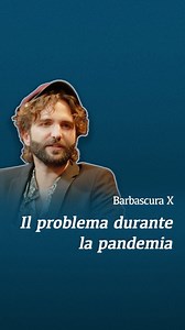 77K views · 1.3K reactions | Durante il Breaking Italy Night, registrato nel 2021, il divulgatore scientifico Barbascura X ha parlato dei presunti esperti che durante la pandemia andavano in tv a parlare fingendo di sapere cosa stesse succedendo.  Intervista intera su YouTube. | Breaking Italy | Facebook