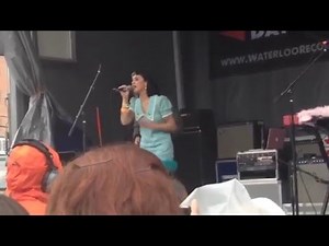 Melanie Martinez - Cry Baby (live)