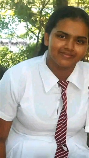 හැමෝටම කතාවක් තියනවා🥺පිට පෙනුමෙන් කෙනෙක්ව මනින්න කලබල වෙන්න එපා ♥️ එදා එයාට හිනා වුන ගොඩක් අය ,අද ඇය වගේ වෙන්න ගොඩක් ට්‍රයි කරනවා 🔥 ඉස්සර පොටෝ එකක් වත් නොගත් ඇය ,අද ලංකාවේ වැඩිපුරම Professional Photoshoots කරන හොද ආදායමක් උපයන නිරූපිකාවක් ♥️ ඉතින් දවසක දිනන්න , බෑ කීව අය Congratulations කියන ගානට🔥 | Top Models By Thrikala Dharani