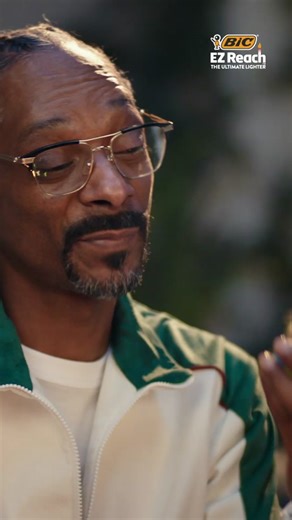 Snoop Dog's Ultimate Lighter BIC EZ Reach - Big & Easy Reach Lighters