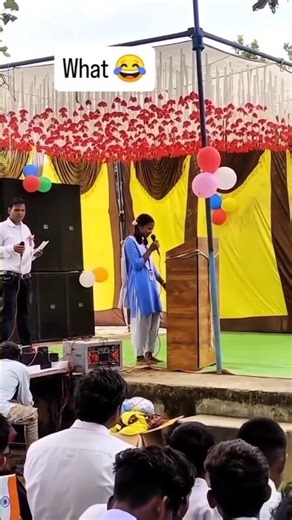 Ga Ye Rahi Sarm Muje Aa Rahi 🤪 | Instagtam Funny Comments | #funny #trending #shorts