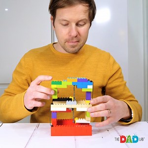 La tensegrità (tensegrity) applicata ai mattoncini lascia senza fiato Grazie TheDadLab | LEGO