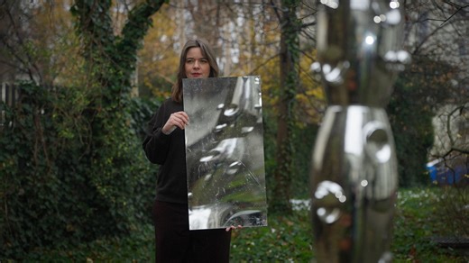 Ikona polskiego designu zmienia skalę. Malwina Konopacka stworzyła świat, po którym można chodzić