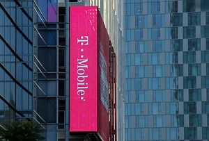 T-Mobile to invest $950 mln in venture with EQT to buy fiber optic network provider Lumos