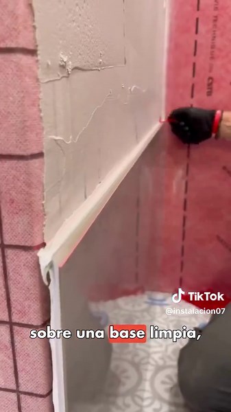 Cómo instalar azulejos gran formato con esquinas a inglete