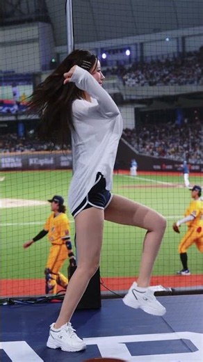 雅英 起亞虎🐯出局舞 #李雅英 #阿勇 #大巨蛋 #富邦悍將 #起亞虎