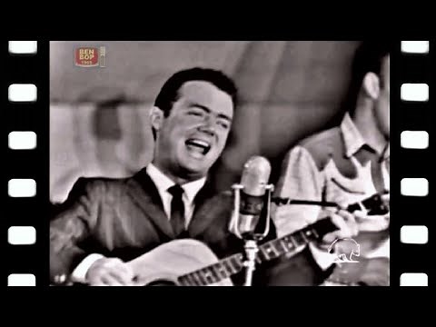 JOHNNY O'NEILL - Wagon Train (1959) Live TV "Town Hall Party" Theme of the TV Series (Remastered)