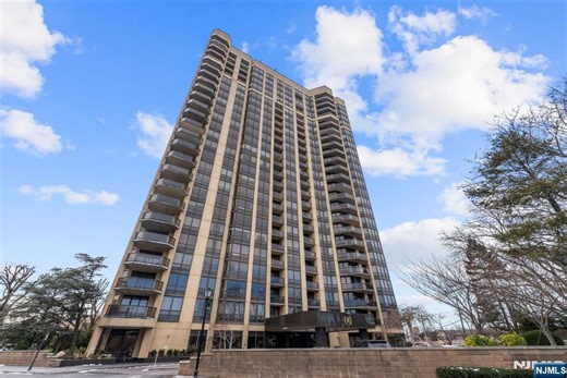 900 Palisade Ave 8B #8B, Fort Lee, NJ 07024 - MLS 26006239 - Coldwell Banker
