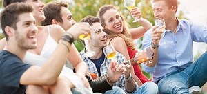 13 Tips and Tricks for a Pest-free Outdoor Party | DoItYourself.com
