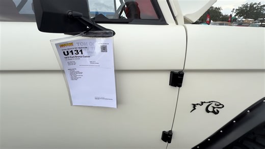 U131 - 1972 Ford Bronco Custom