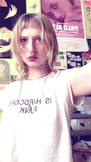 julia (@i.eat.scabs)’s videos with Rosa - Grimes