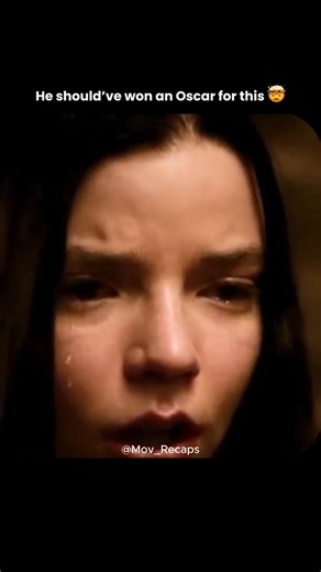 Mov Recaps on Instagram: "🎥 Split (2016) 🧠🔪 Thriller / Horror / Mystery | 1h 57m Ratings: ⭐ IMDb: 7.3/10 🍅 Rotten Tomatoes: 77% Critics / 79% Audience Overview: A tense psychological thriller from M. Night Shyamalan, Split centers on Kevin, a man suffering from dissociative identity disorder with 23 distinct personalities. When three teenage girls are kidnapped and held captive, they quickly realize they’re dealing with something far more dangerous than a disturbed man. As Kevin’s personalit