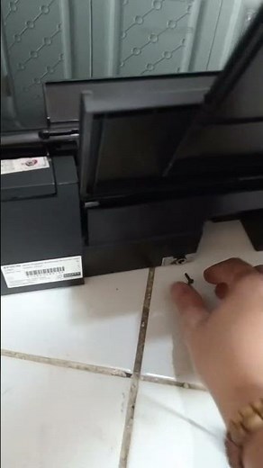 HOW TO OPEN THE CLEARANCE OF THE EPSON L360 PRINTER #printer #laptop #epson #canon #repair #compu...