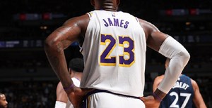 下半场让5人打满！雷迪克成历史首人，他的执拗让湖人陷入绝境_腾讯新闻