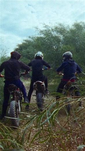 Paula Buchta on Instagram: "So so happy and excited to finally share one of my all time favorite projects!!! This is a film shot by the great great @noah.boehm directed by me and shaped by the people of southern sardinia I adore so much. Thanks for letting us capture the beauty of everyday simplicity! @mosesyoofeetrio - a true honor to have your beautiful music accompany this film. Thank you so much. shot on @kodak_shootfilm - thank you for the feature! Color grading by the wonderful @imriagmon.