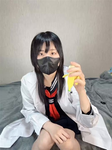 スクイーズをこねこねするだけの動画🍌