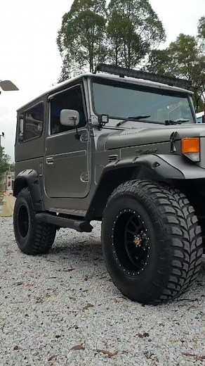 Toyota Land Cruiser FJ40 Hardtop Tuning and Lifestyle