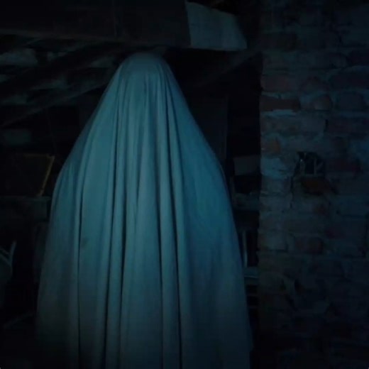 When the Ghost Arrived 🔪😱 #movierecap #horrorfilm #movie #horrorshorts