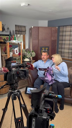 A little behind the scenes at Charlie Bears TV. Charlie and Will are getting ready for our next live show, with something very special to share. Join us live on Friday 23rd January at 7pm (GMT) on YouTube or Facebook, broadcasting from Charlie’s Studio. Expect exclusive Charlie Bears TV bears, a chance to win a much-loved character, and a first glimpse of what’s waiting in 2026. After the show, Charlie and Will will head over to Facebook to chat with you. We can’t wait to spend the evening toget