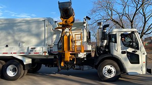 Tenafly switching to robotic-arm trucks for recycling collection