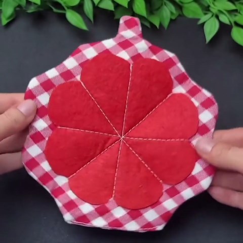 Folding Needle Case Pattern PDF Sewing Tutorial With Flower Pin Cushion Organizer for Travel - Etsy