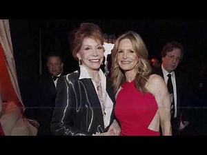 Shocking Timothy Hutton Facts Finally Brought To Light