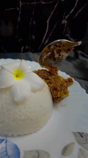 Home Made Bliss A Cozy bowl of Comfort 🥥 Milk rice 🍚 with Anchovy Sambal #cooking #cookingtips